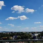 Apartament Zase Jako Doma 1 *